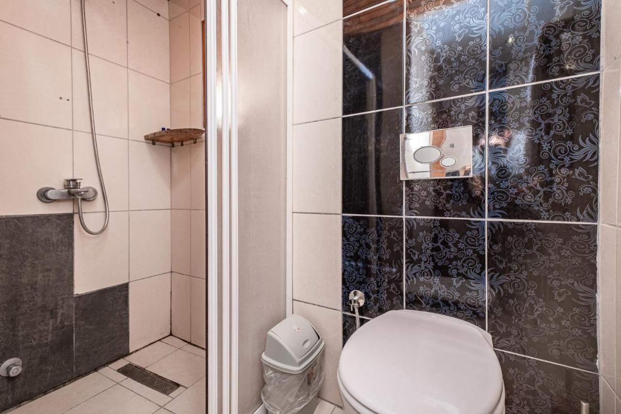Otel Wood House Antalia Esterno foto