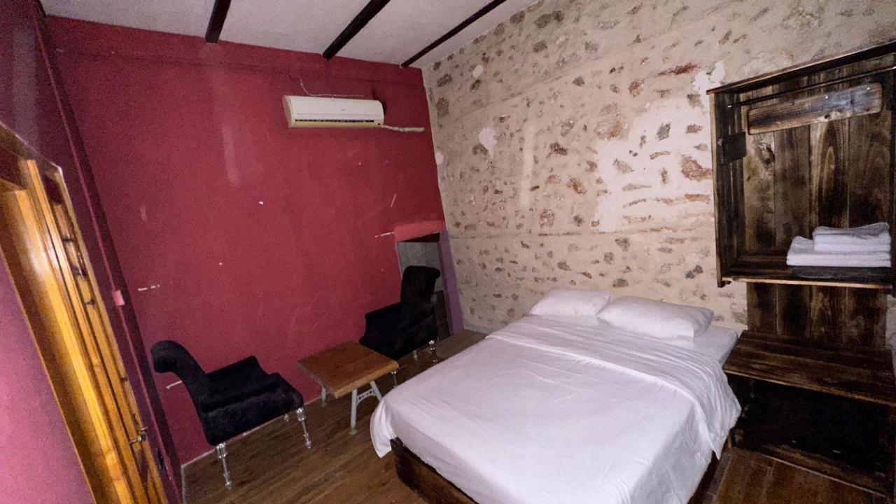 Otel Wood House Antalia Esterno foto