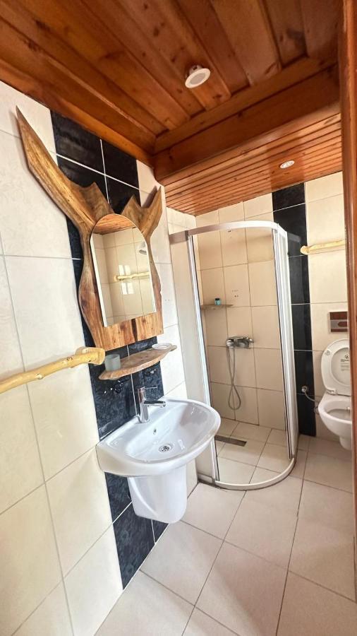 Otel Wood House Antalia Esterno foto