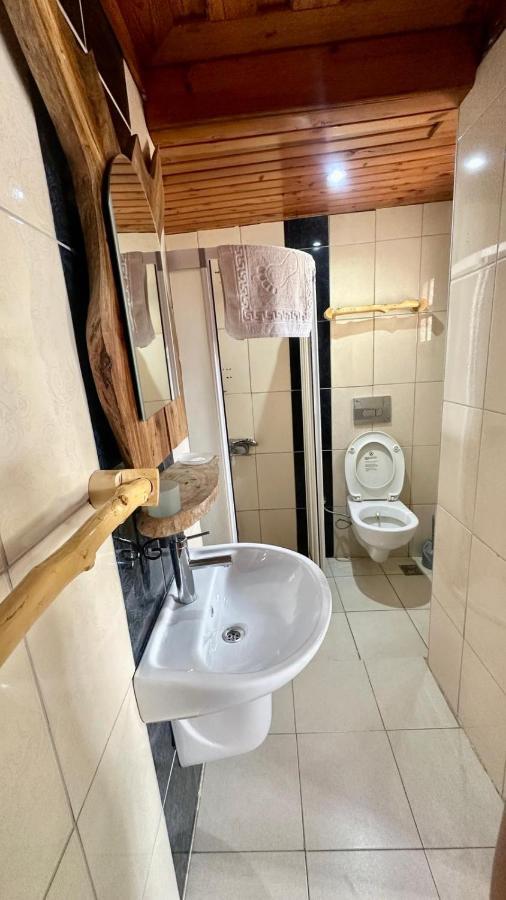 Otel Wood House Antalia Esterno foto