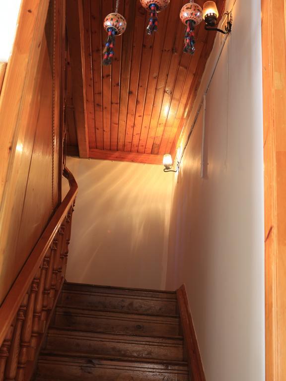 Otel Wood House Antalia Esterno foto