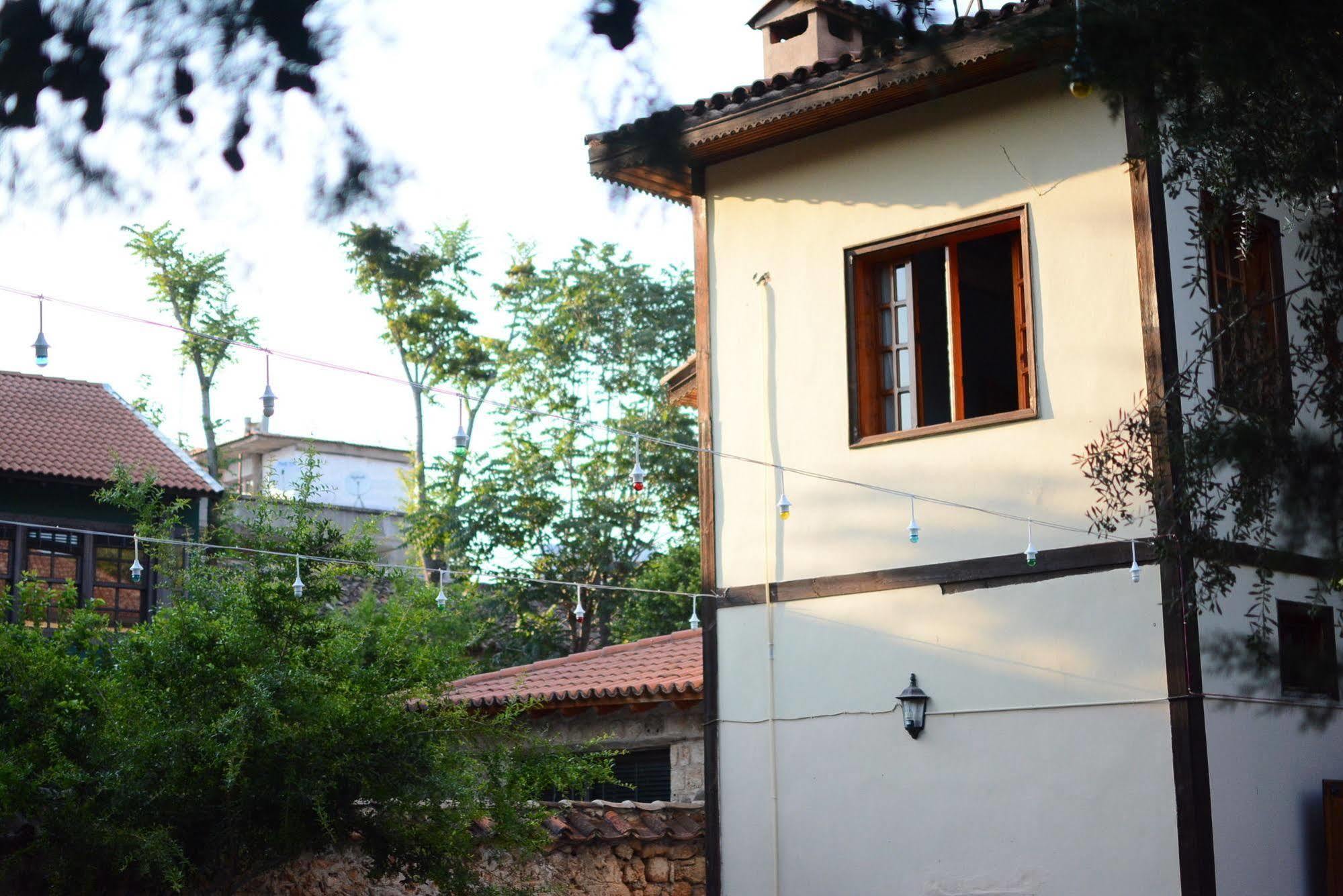 Otel Wood House Antalia Esterno foto