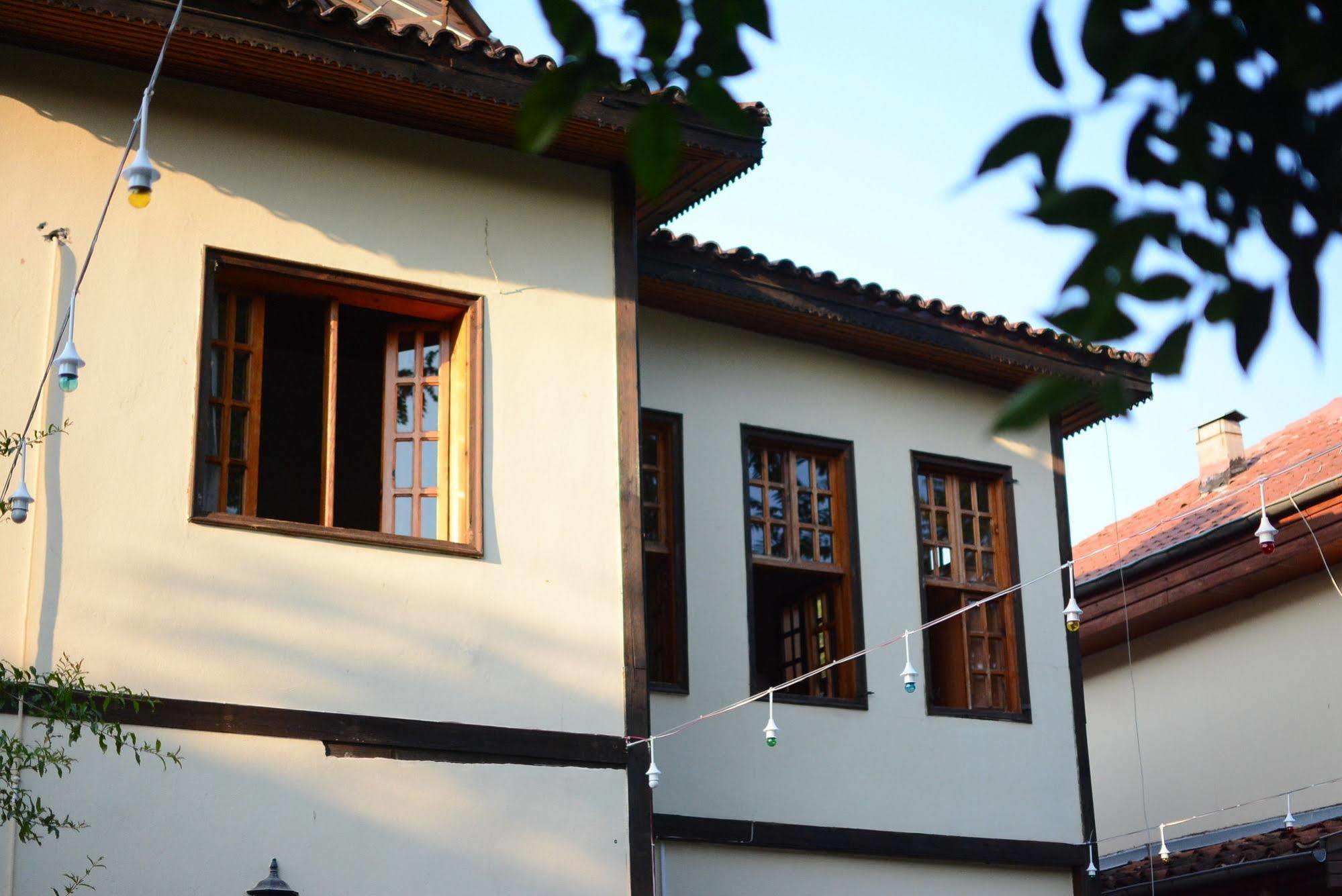 Otel Wood House Antalia Esterno foto