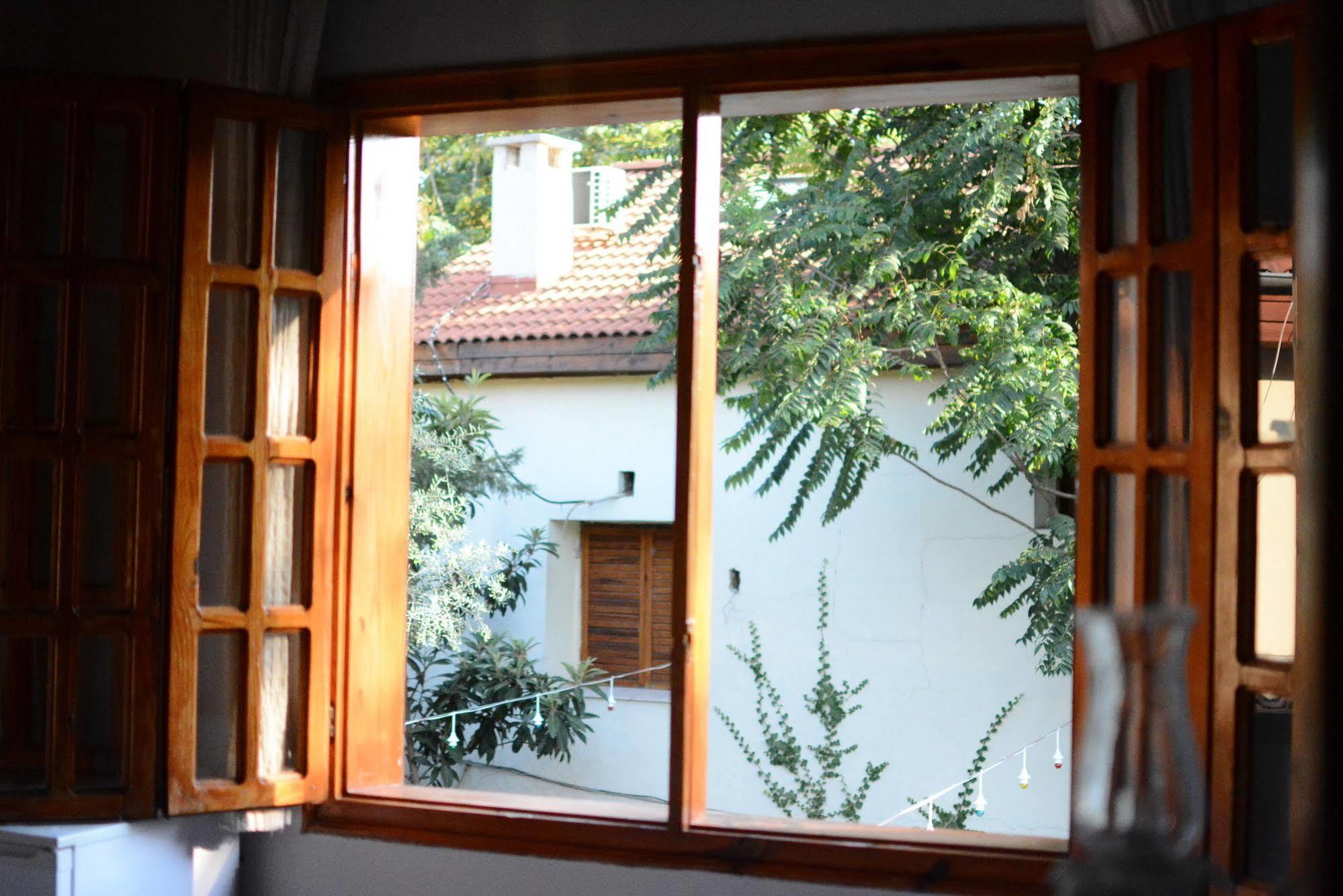 Otel Wood House Antalia Esterno foto