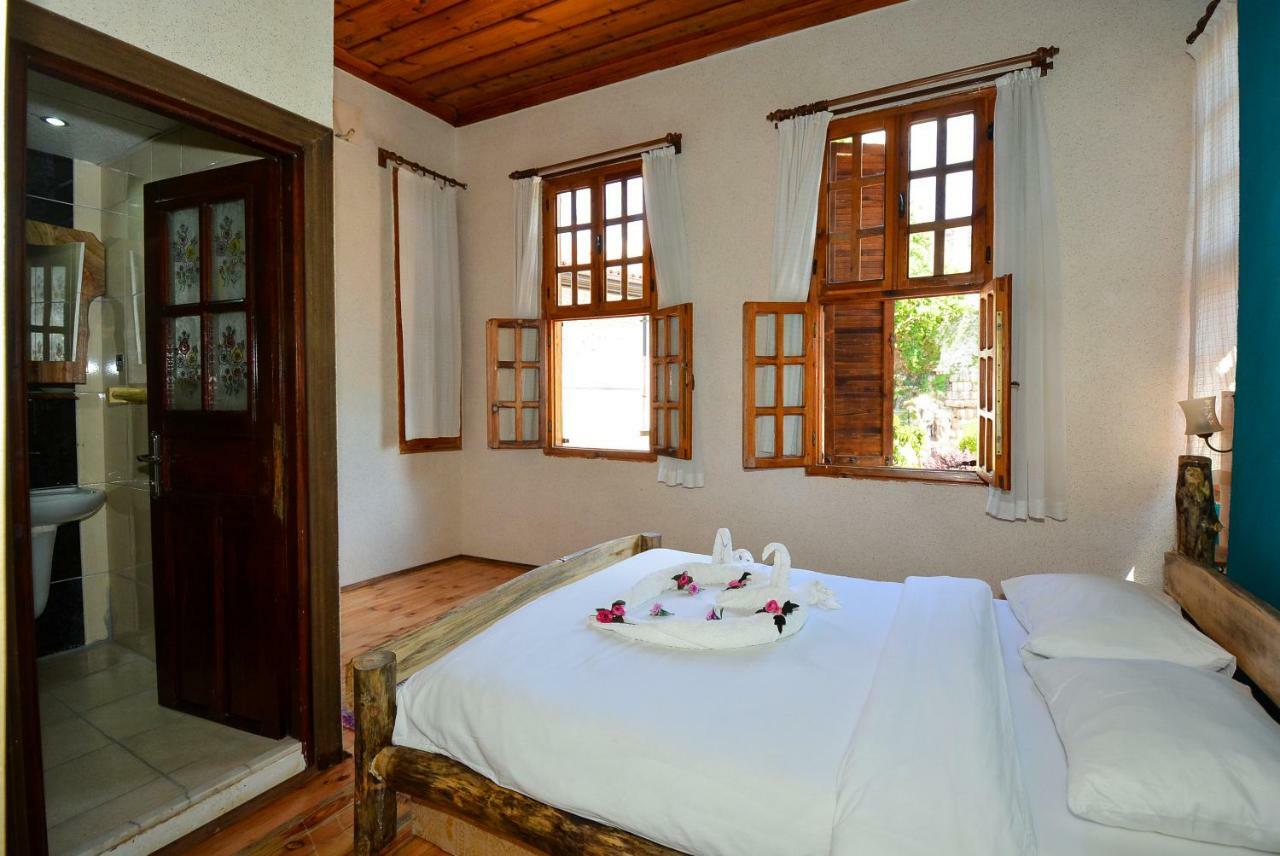 Otel Wood House Antalia Esterno foto