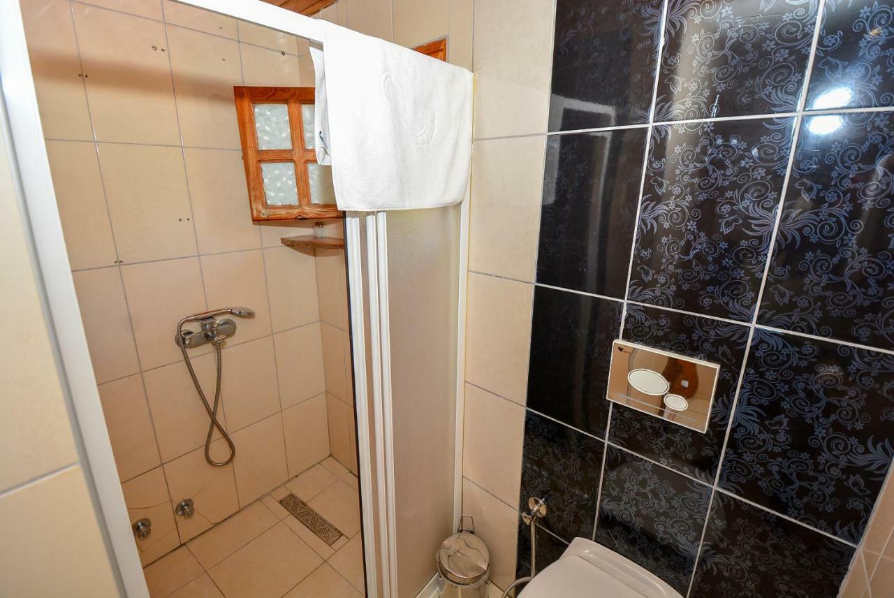Otel Wood House Antalia Esterno foto